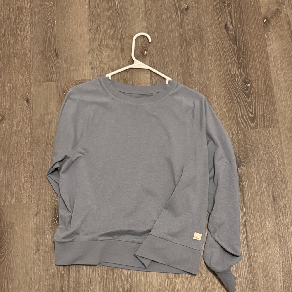 Vuori Long-sleeve Halo Cre